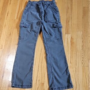 WOMEN's AE Gray Cargo Pants